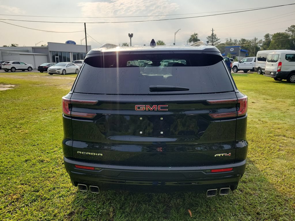 Used 2026 GMC Acadia AT4 w/ Luxury Package AWD/4WD image 10