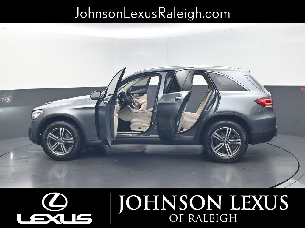 Used 2020 Mercedes-Benz GLC 300 4MATIC image 35