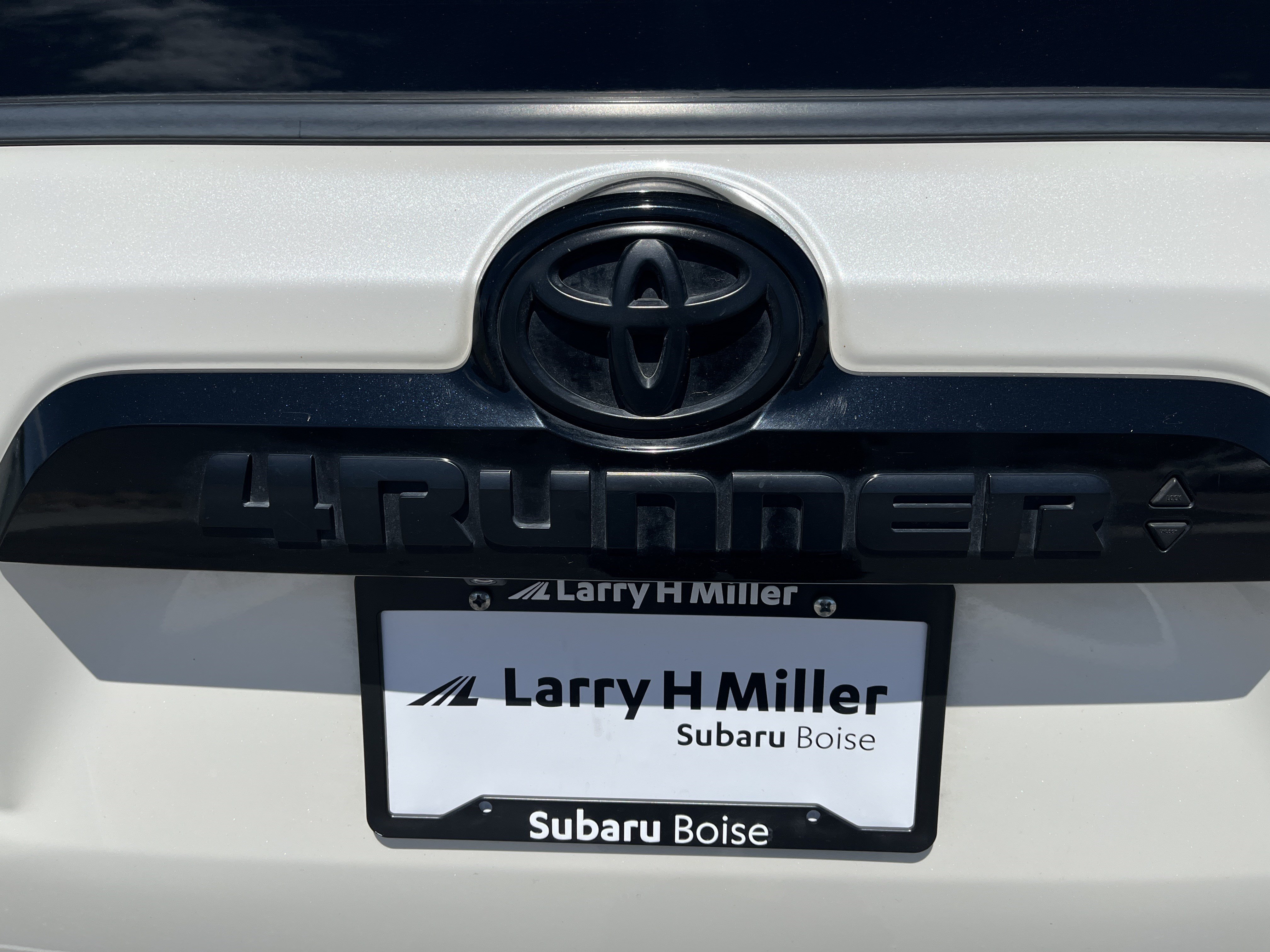 Used 2020 Toyota 4Runner Nightshade AWD/4WD image 25