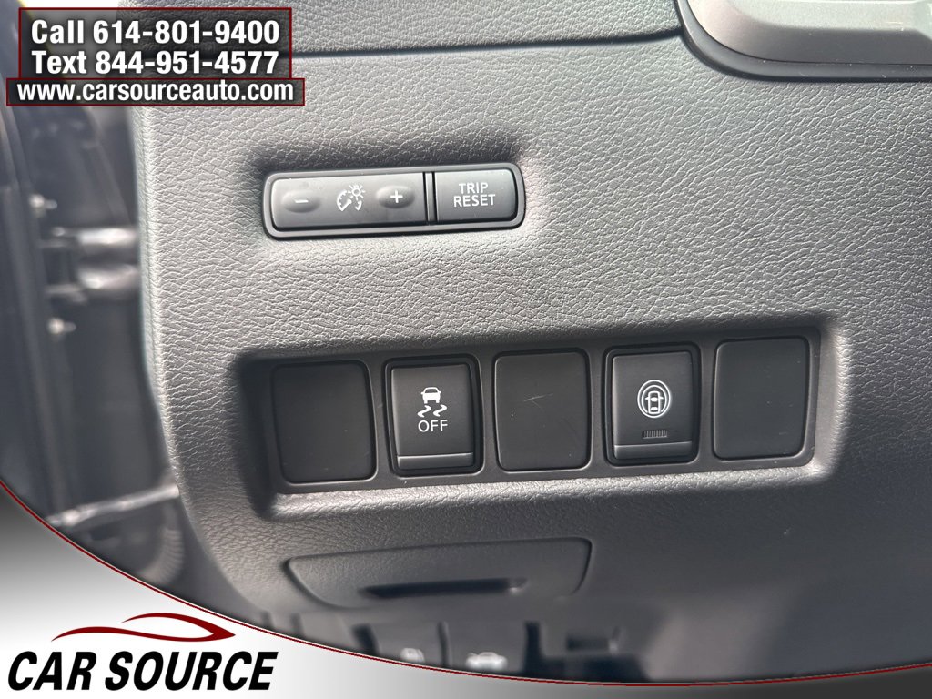 Used 2023 Nissan Murano SV image 22