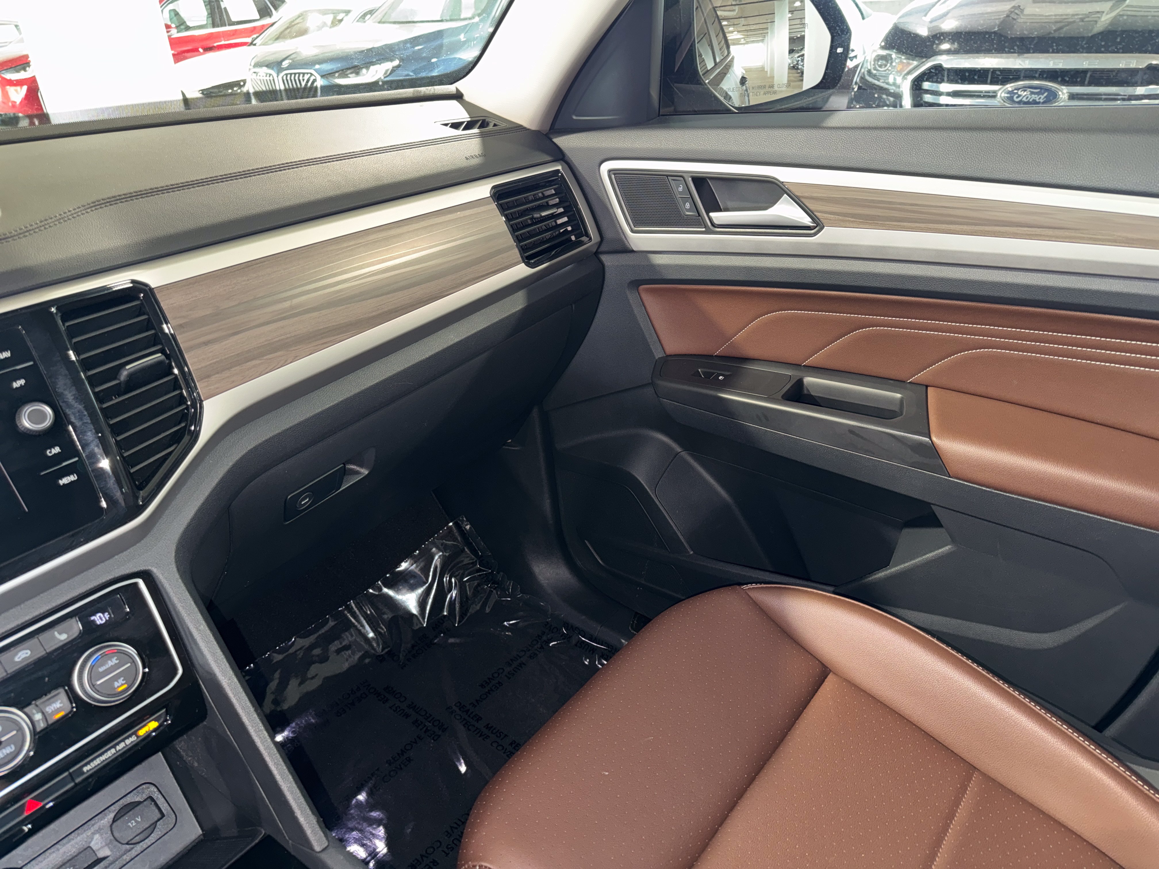 Used 2022 Volkswagen Atlas SEL AWD/4WD image 31