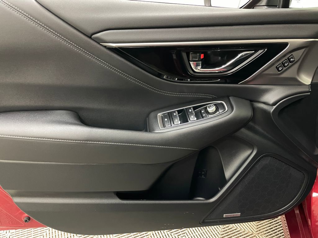 Used 2022 Subaru Legacy Limited image 27