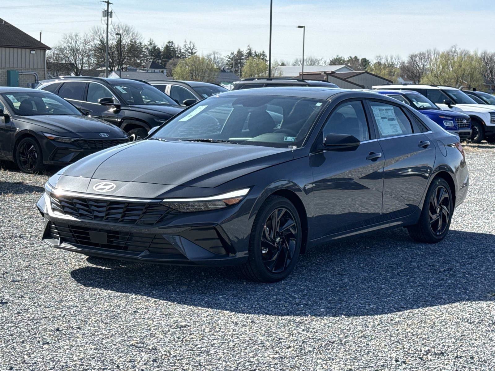 New 2026 Hyundai Elantra SEL Sport FWD image 16