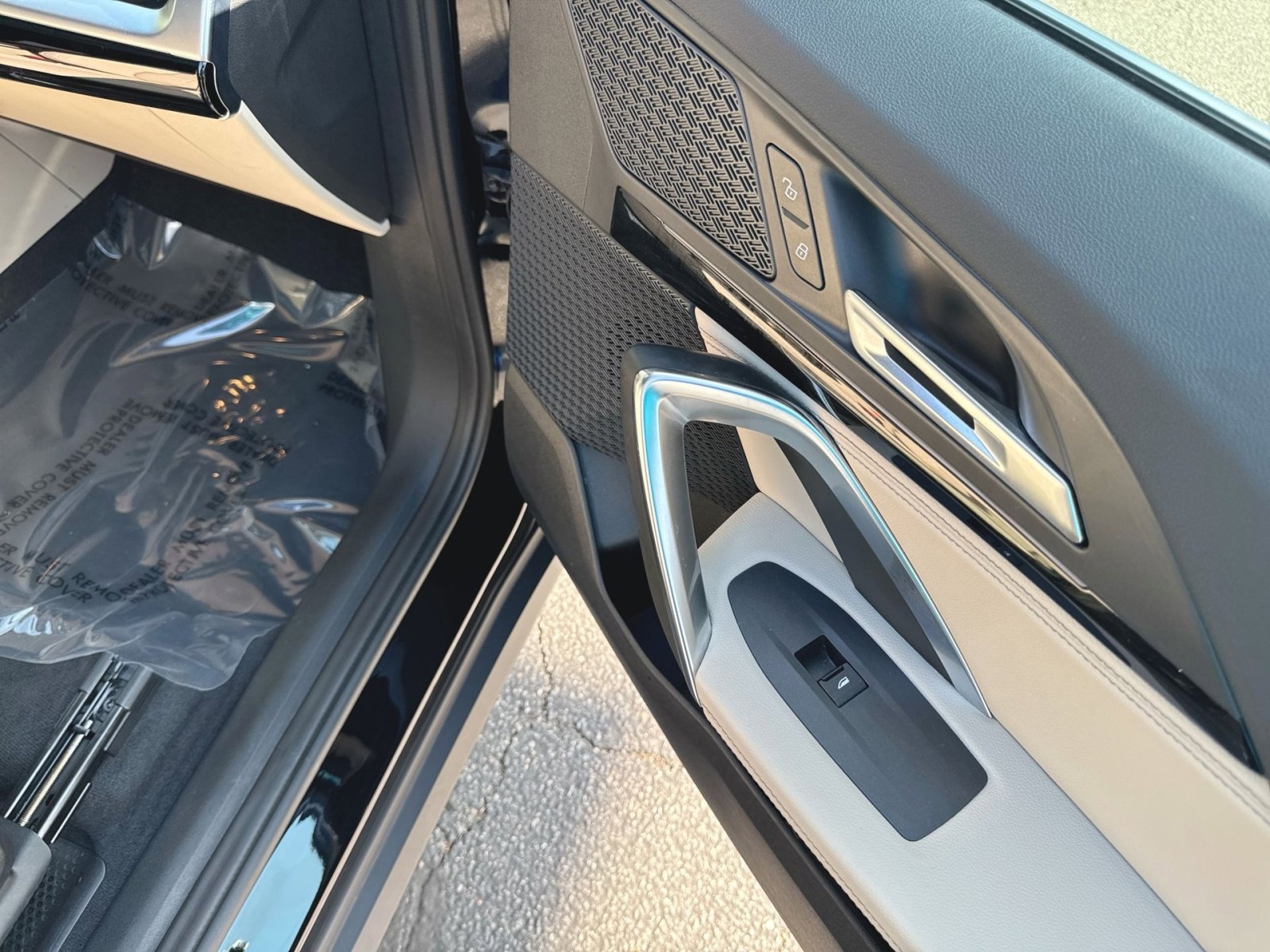 Certified 2023 BMW X1 xDrive28i w/ Convenience Package image 35