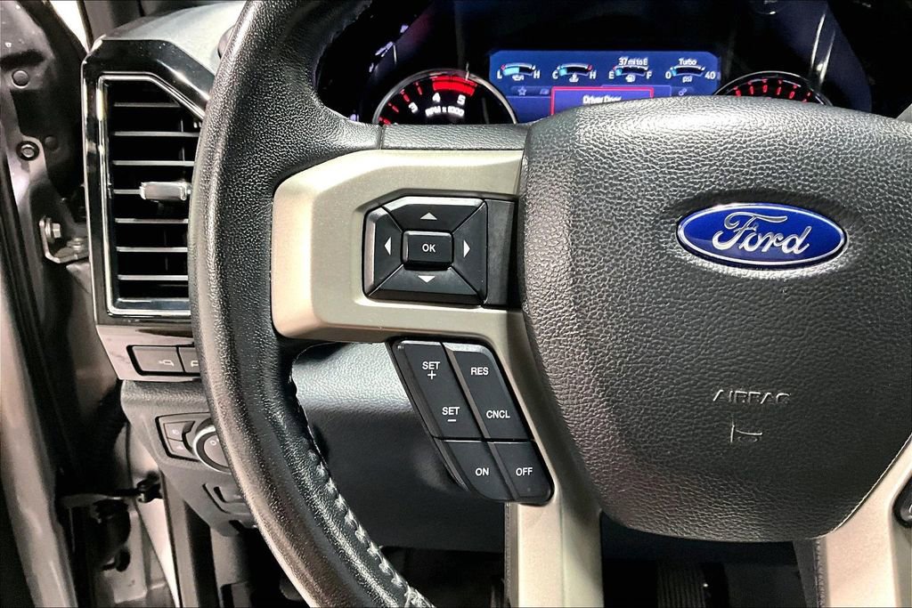 Used 2022 Ford F250 Lariat w/ Black Appearance Package AWD/4WD image 23