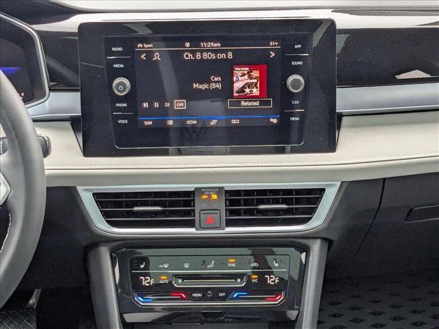 New 2025 Volkswagen Taos SE image 13