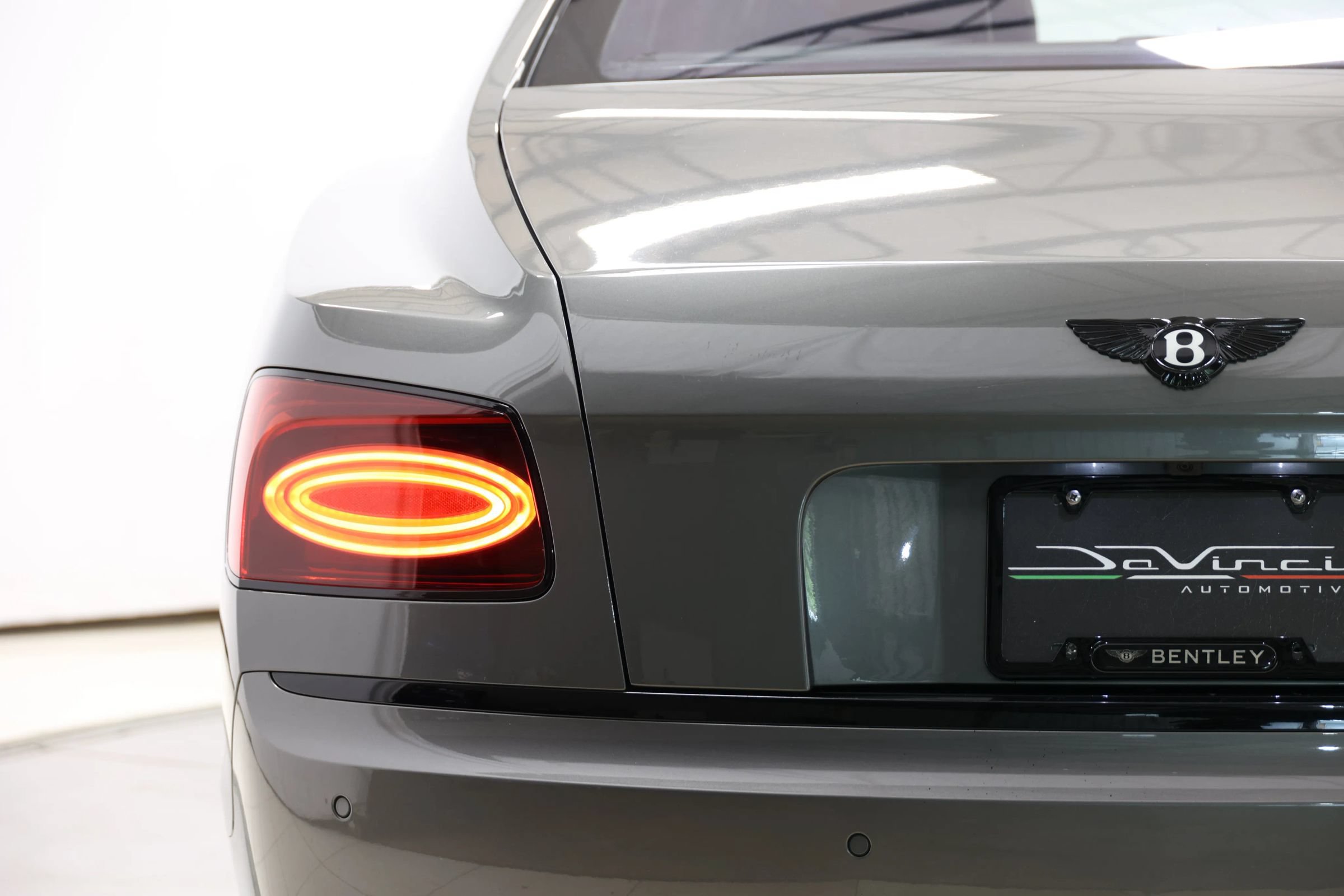 Used 2017 Bentley Flying Spur S W12 AWD/4WD image 61