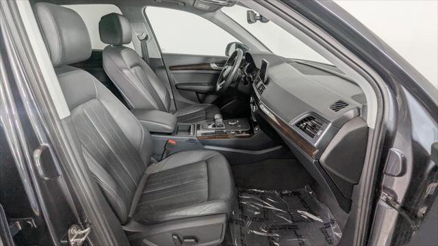 Used 2019 Audi Q5 2.0T Premium w/ Convenience Package image 24