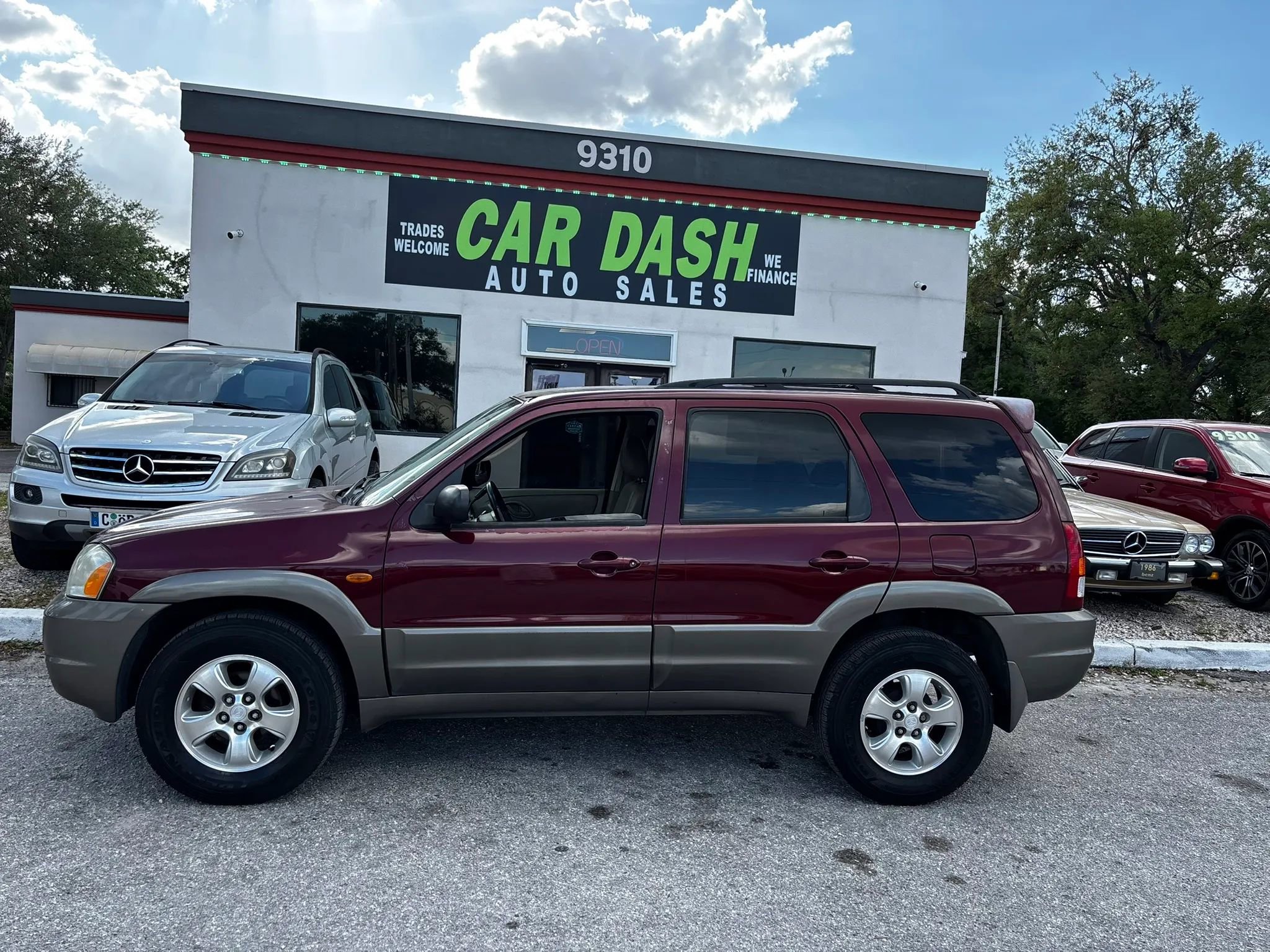 Used 2003 MAZDA Tribute ES image 3