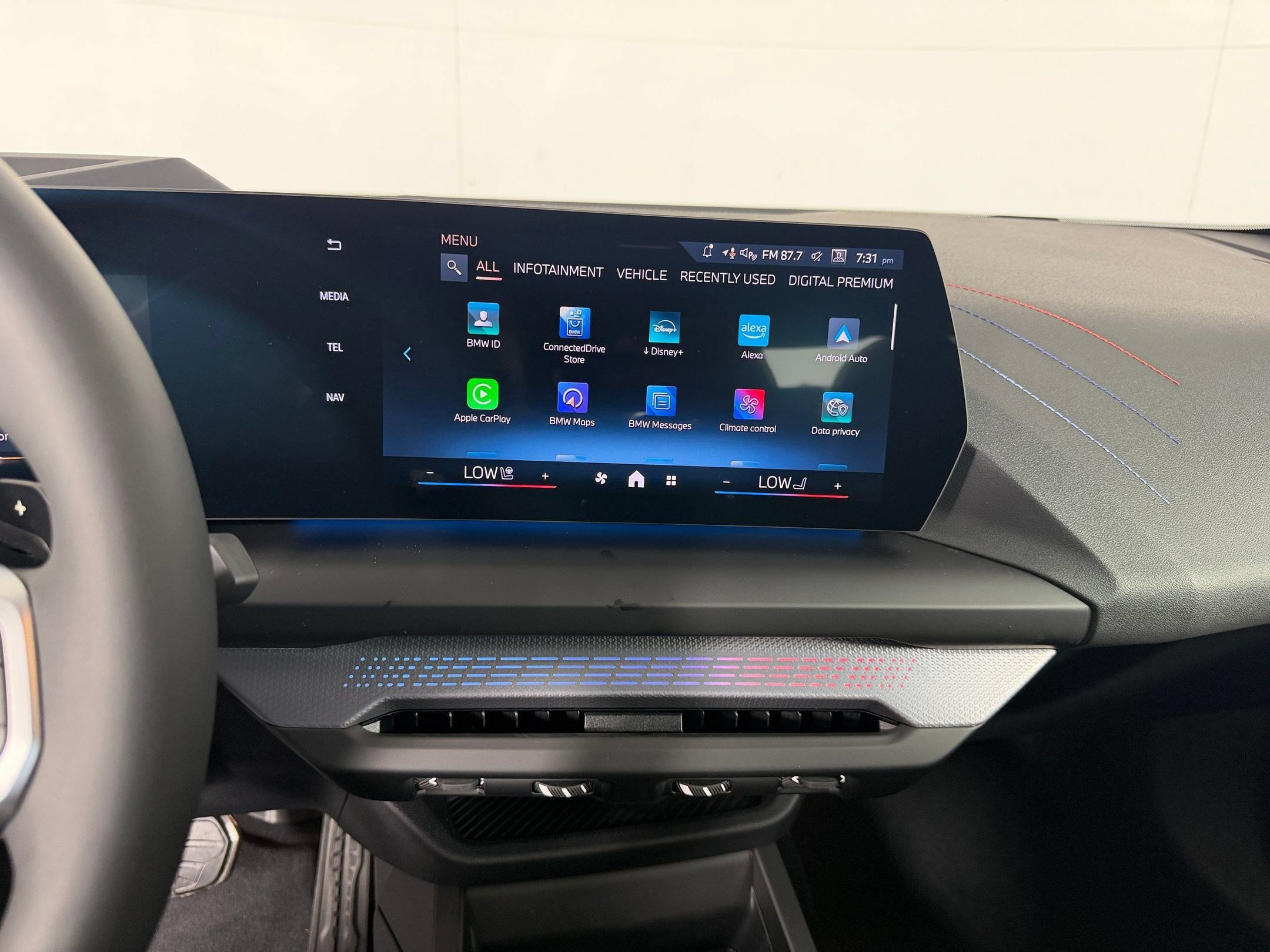 Used 2026 BMW 228i w/ Technology Package FWD image 18