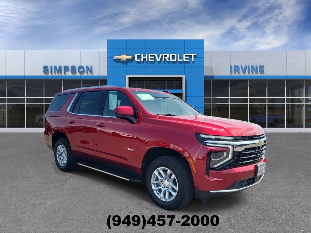 Used 2025 Chevrolet Tahoe LS RWD image 2