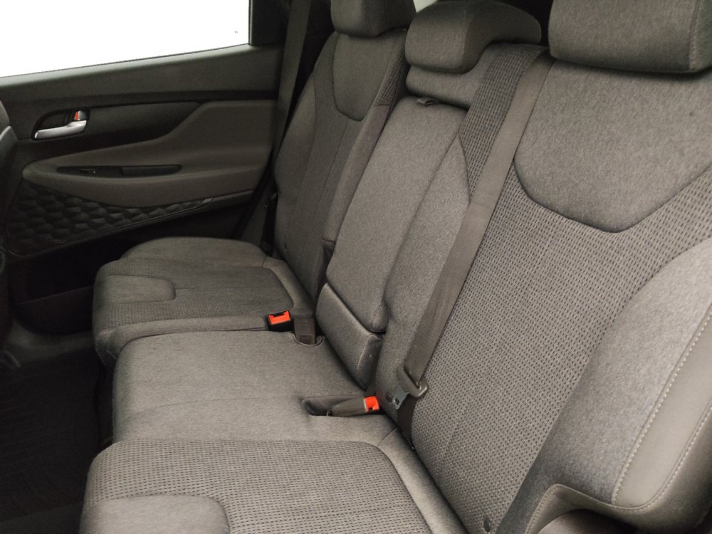 Used 2019 Hyundai Santa Fe SE FWD image 18