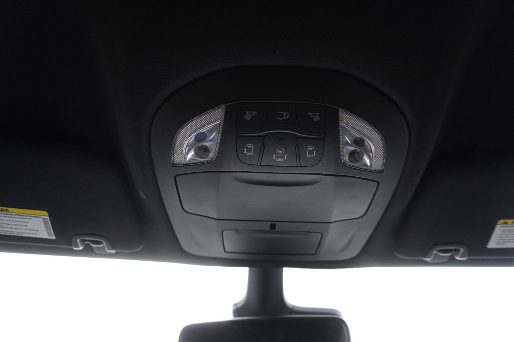 New 2026 Chrysler Voyager LX image 27