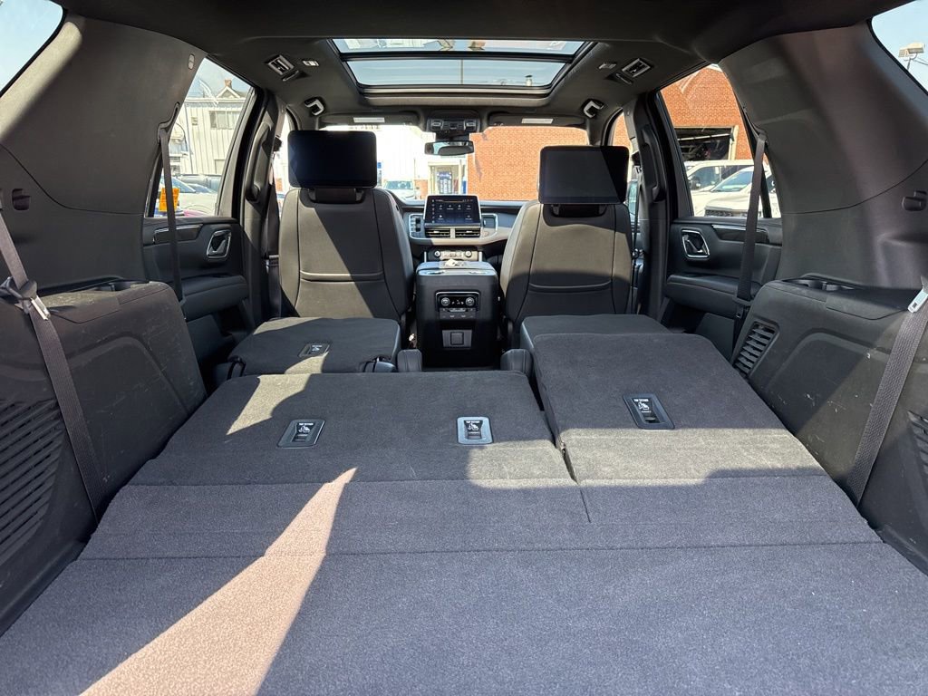 Used 2023 Chevrolet Tahoe RST w/ Luxury Package image 15