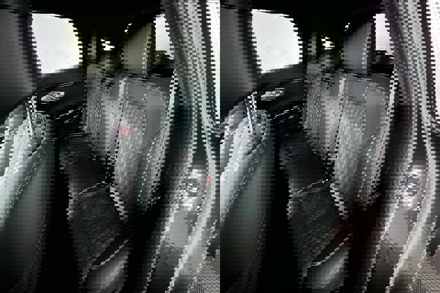 Used 2024 Genesis GV70 3.5T Sport w/ Sport Prestige Package image 19