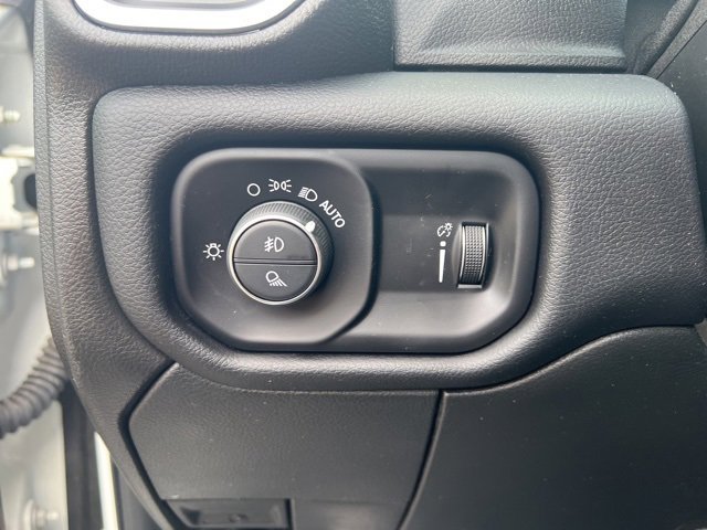 Used 2024 RAM 3500 Big Horn image 26