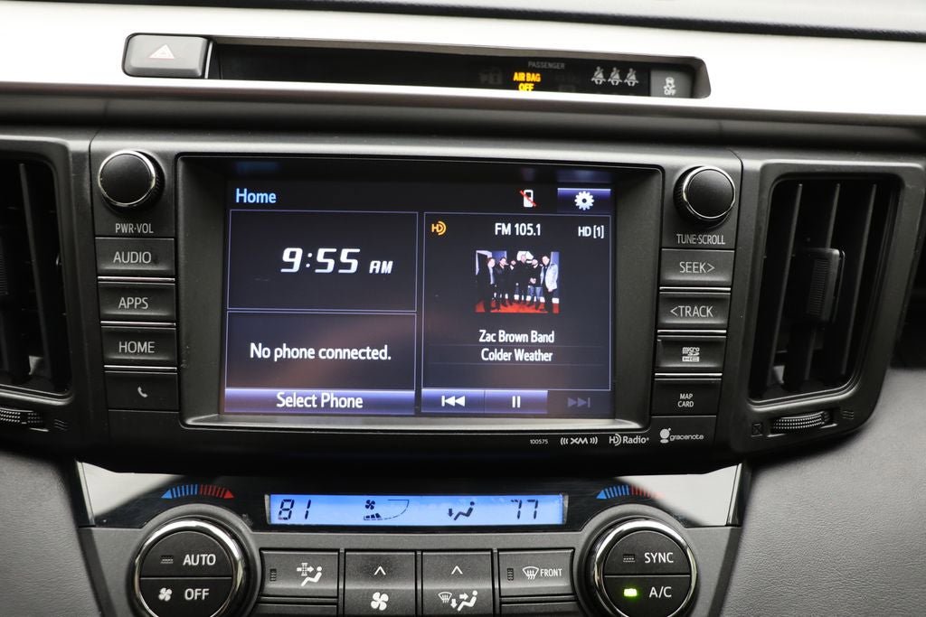Used 2017 Toyota RAV4 XLE AWD/4WD image 22