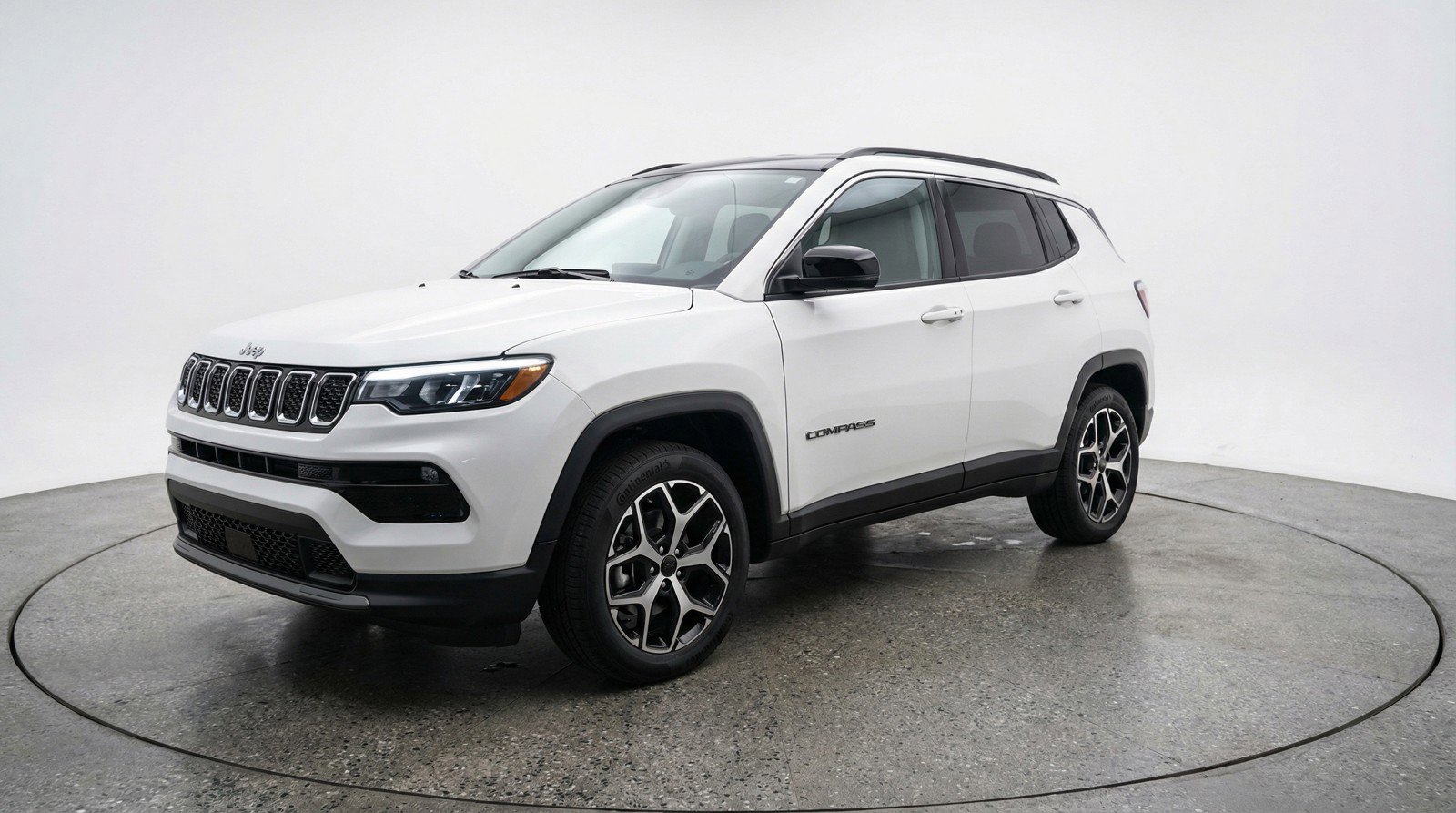 Used 2025 Jeep Compass Limited AWD/4WD image 3