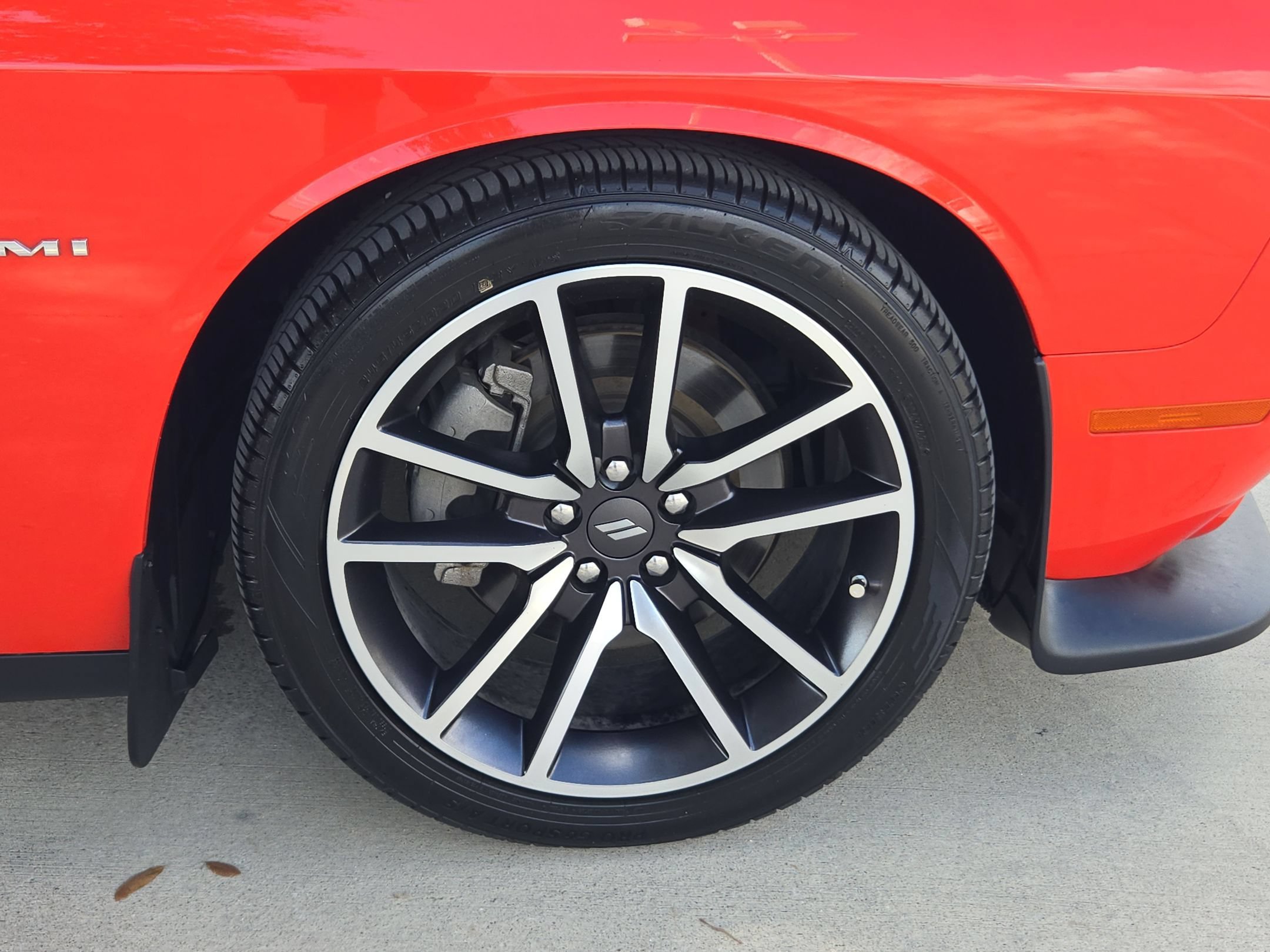 Used 2022 Dodge Challenger R/T w/ Plus Package RWD image 23
