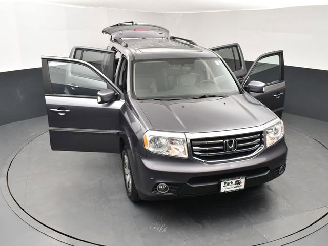 Used 2015 Honda Pilot Touring image 25