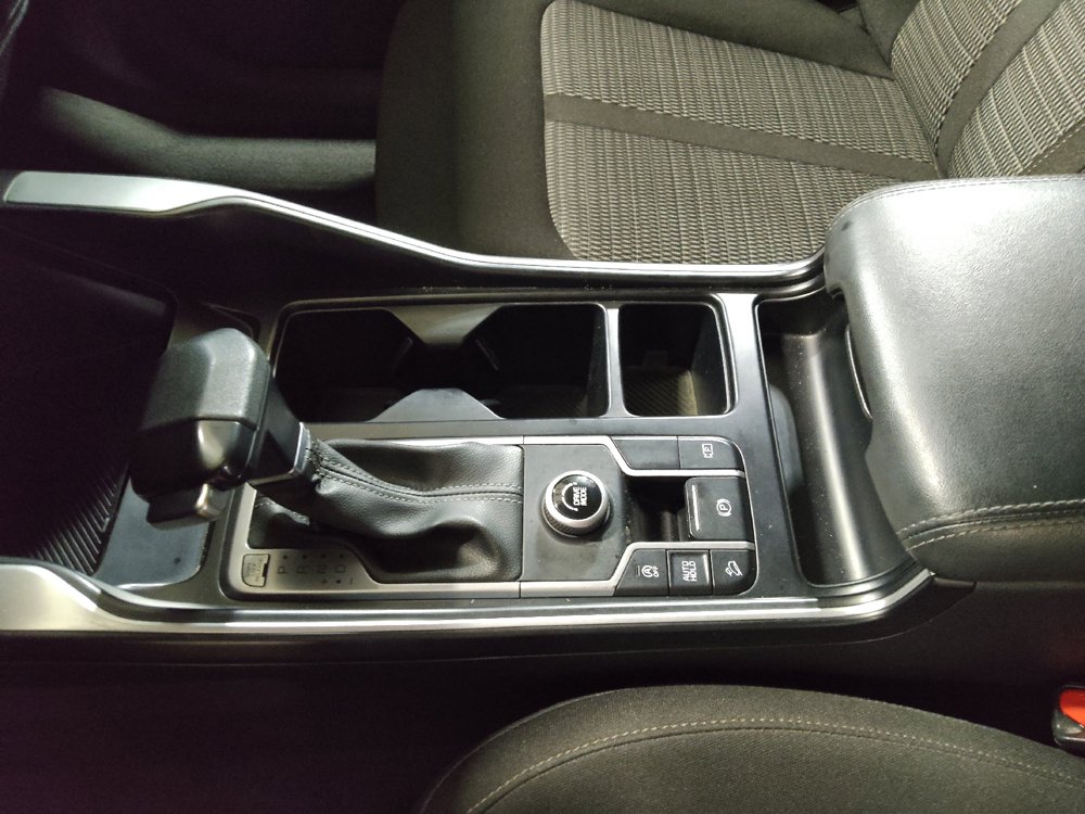 Used 2024 Kia Sorento LX FWD image 26