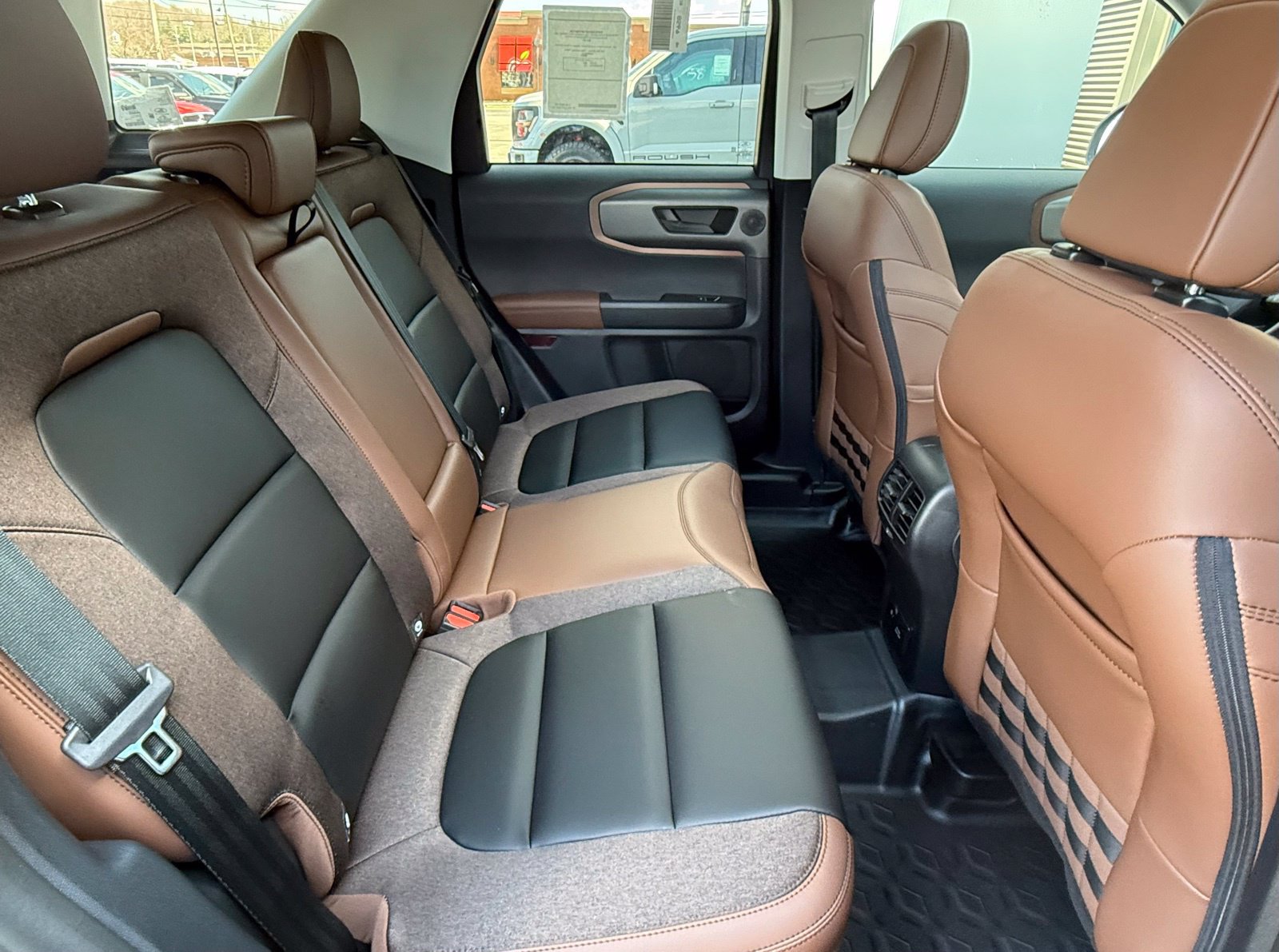 New 2025 Ford Bronco Sport Outer Banks w/ Sasquatch Outer Banks Package AWD/4WD image 17