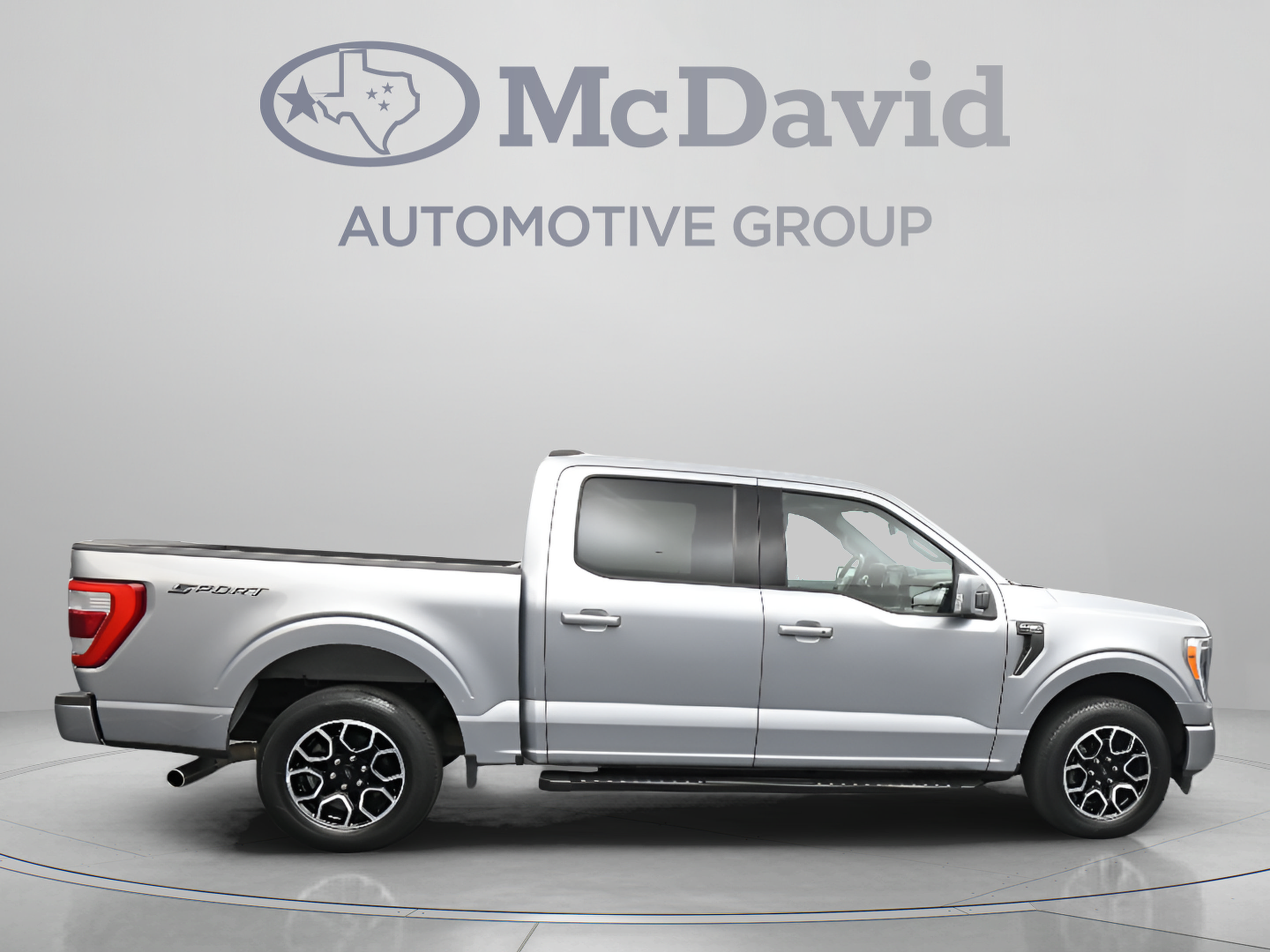 Used 2022 Ford F150 Lariat RWD image 9