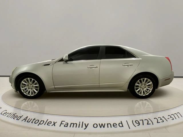 Used 2013 Cadillac CTS Luxury RWD image 2