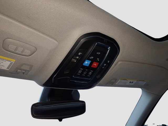 Used 2023 Jeep Grand Cherokee Limited image 13