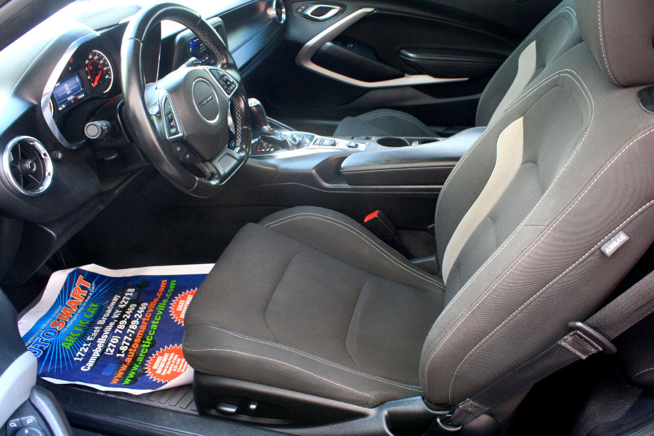 Used 2021 Chevrolet Camaro LT image 15