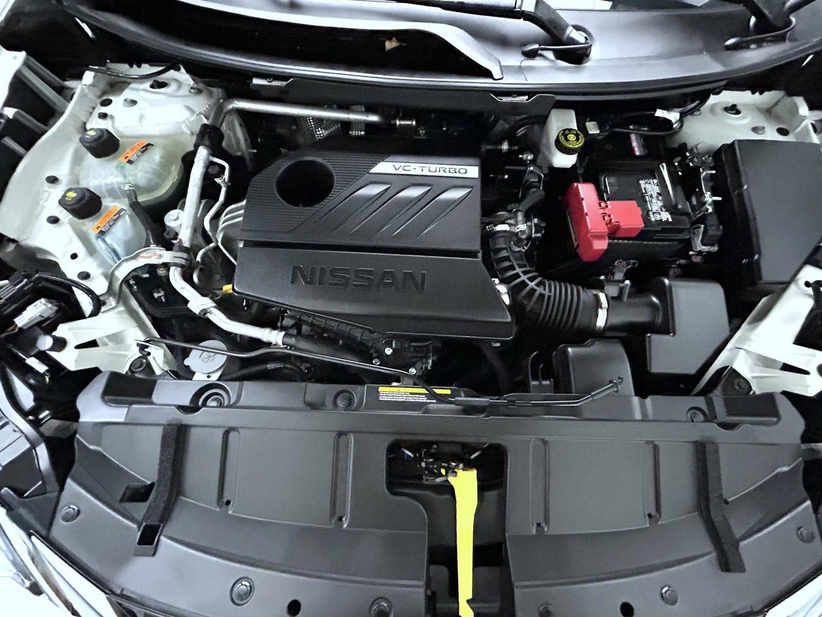 Used 2022 Nissan Rogue SV image 25