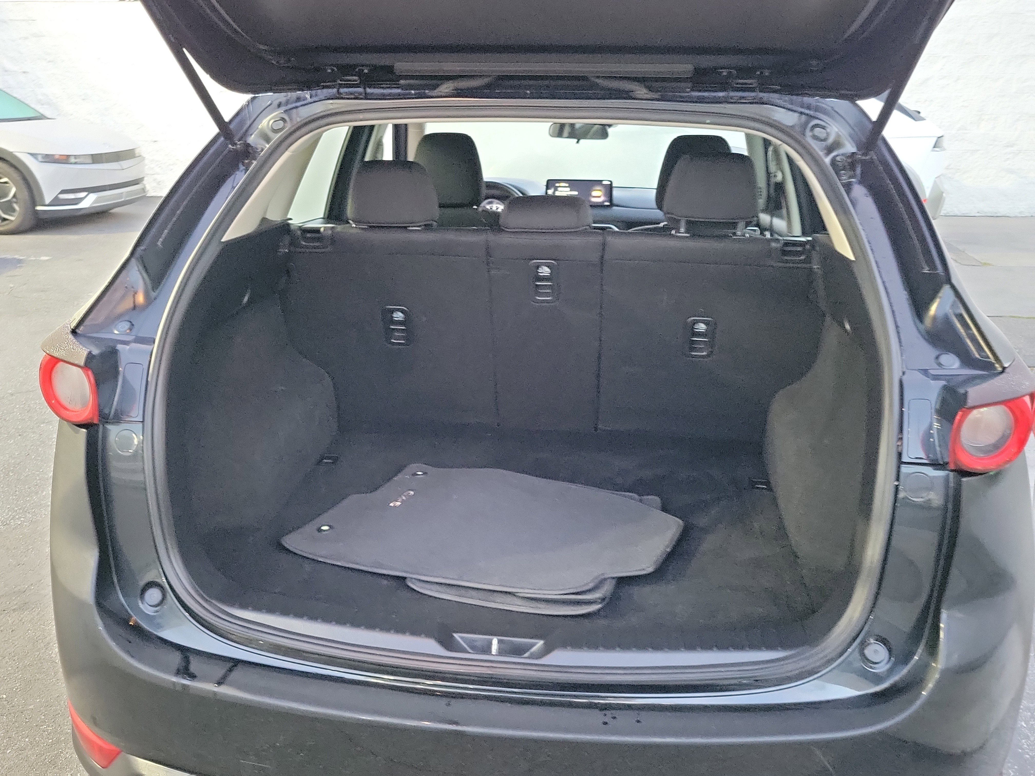 Used 2021 MAZDA CX-5 Sport image 17