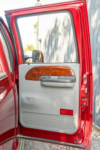 Used 2003 Ford F350 Lariat AWD/4WD image 34