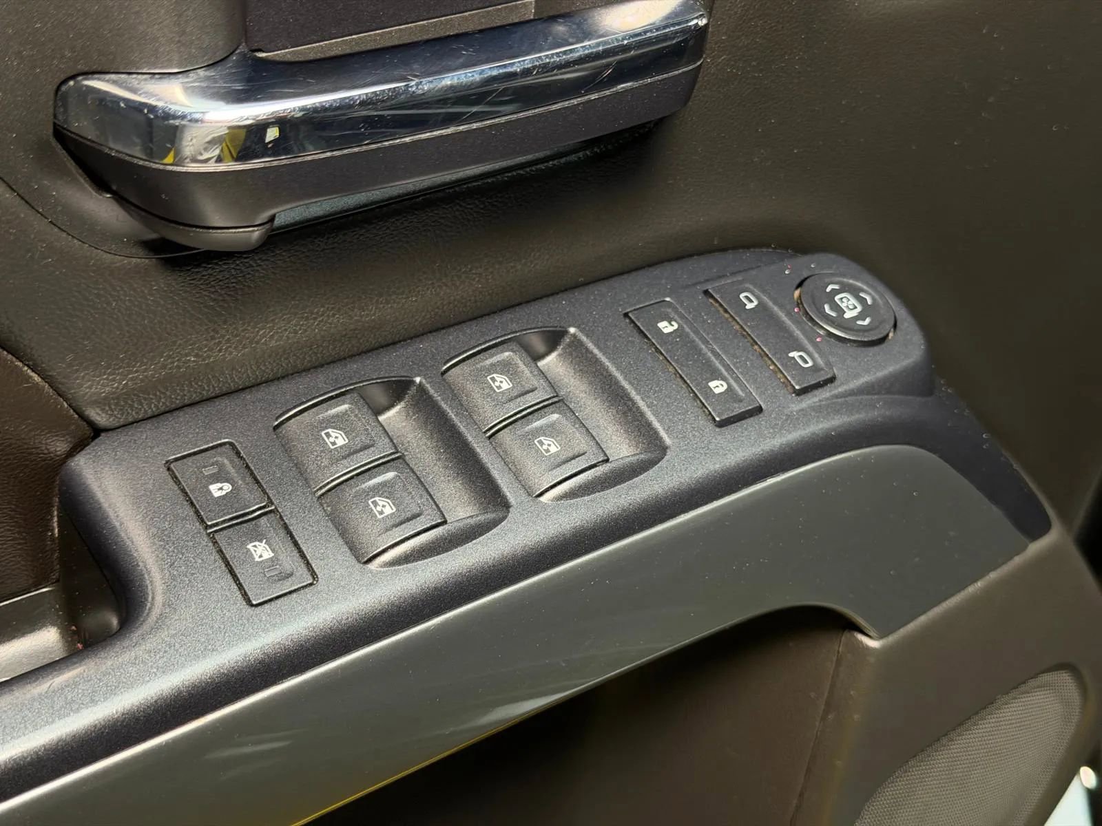 Used 2016 Chevrolet Silverado 1500 LT w/ All Star Edition image 24