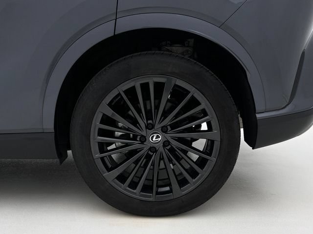Certified 2024 Lexus RX 350 Premium w/ Accessory Package AWD/4WD image 28