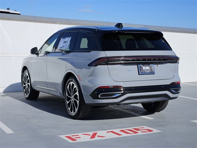 New 2026 Lincoln Nautilus Reserve image 5