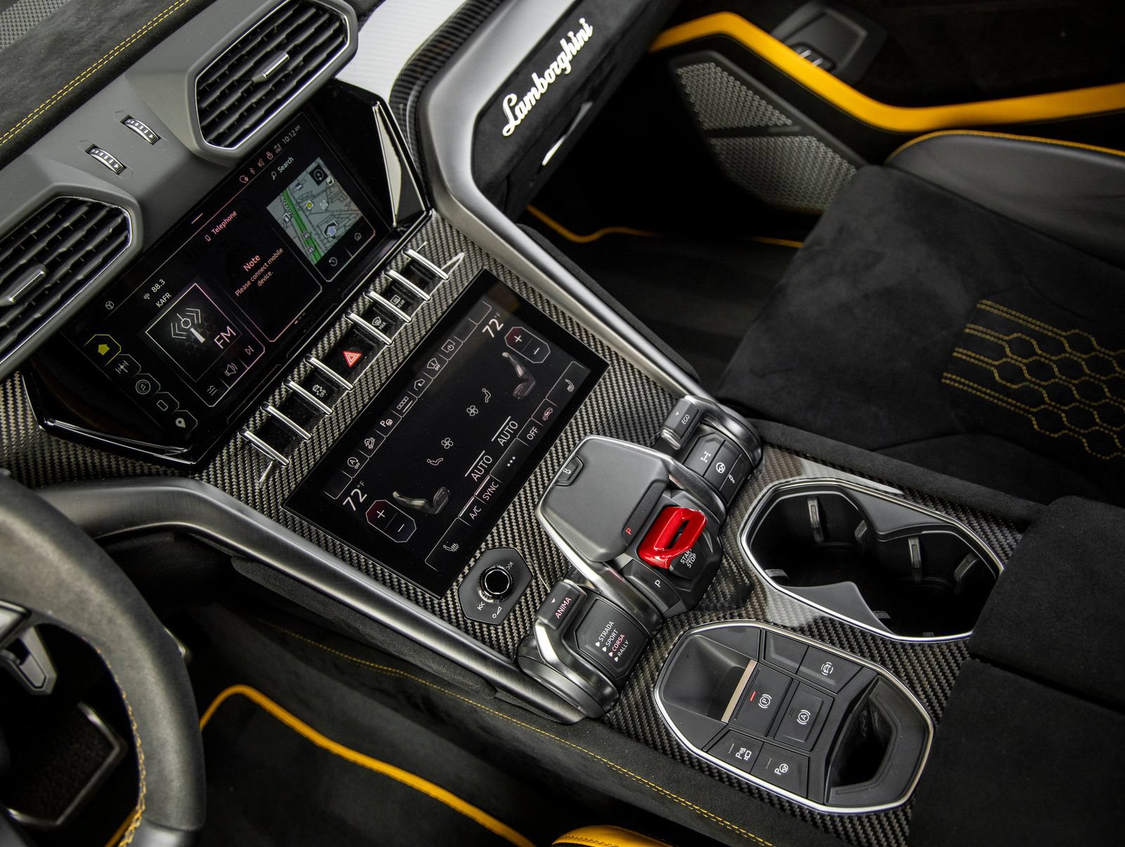 Used 2024 Lamborghini Urus Performante AWD/4WD image 39
