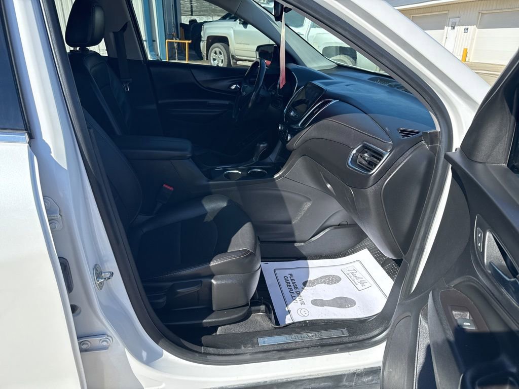 Used 2019 Chevrolet Equinox Premier image 17