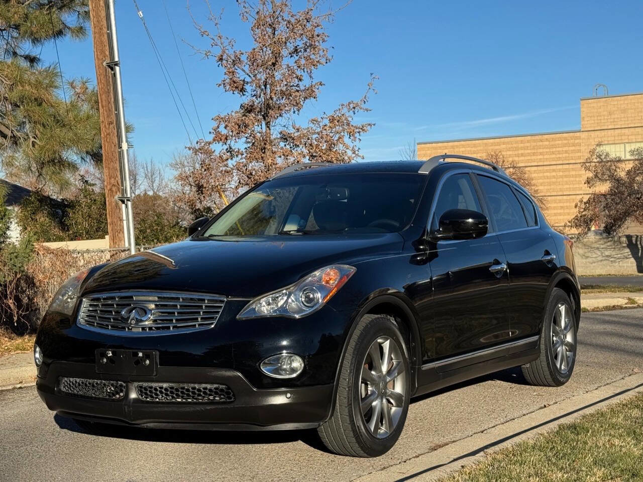Used 2013 INFINITI EX37 Journey w/ Premium Pkg image 3