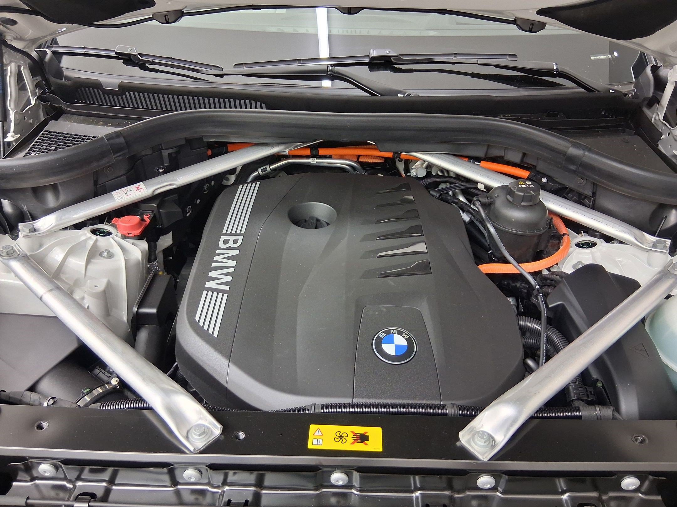 New 2026 BMW X5 xDrive50e AWD/4WD image 32