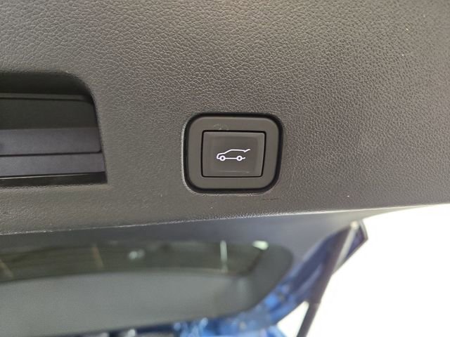 Used 2025 Buick Enclave Preferred w/ Power Package image 35