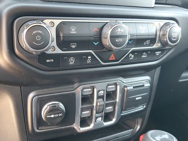 Used 2021 Jeep Wrangler Unlimited Sport image 23