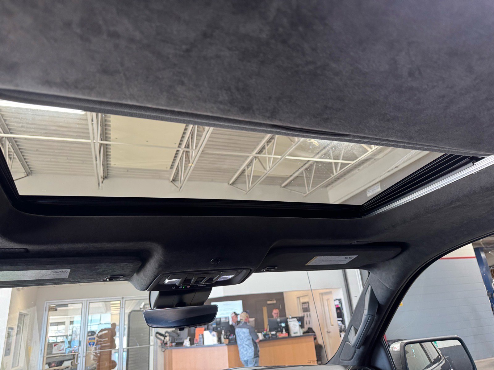 Used 2023 GMC Sierra 1500 Denali Ultimate image 17