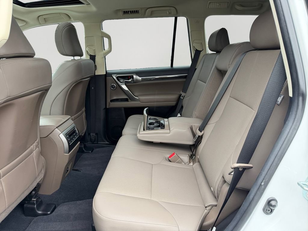 Used 2022 Lexus GX 460 Premium w/ Premium Plus Package image 13