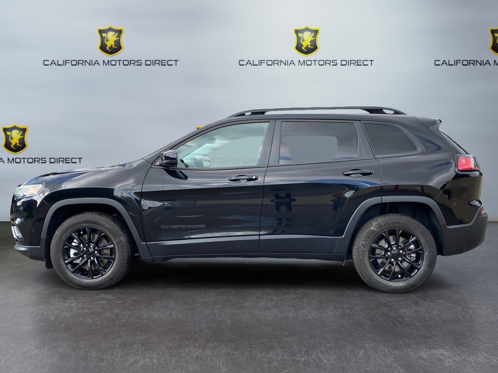 Used 2023 Jeep Cherokee Altitude Lux image 8