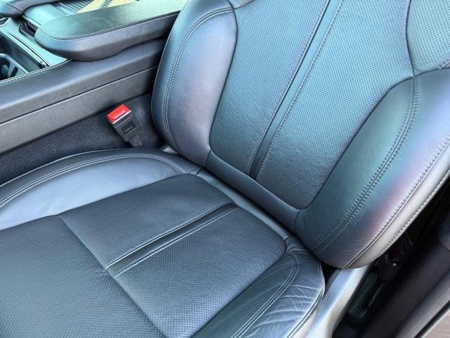 Used 2024 Jeep Wagoneer L Series II w/ Convenience Group I image 32