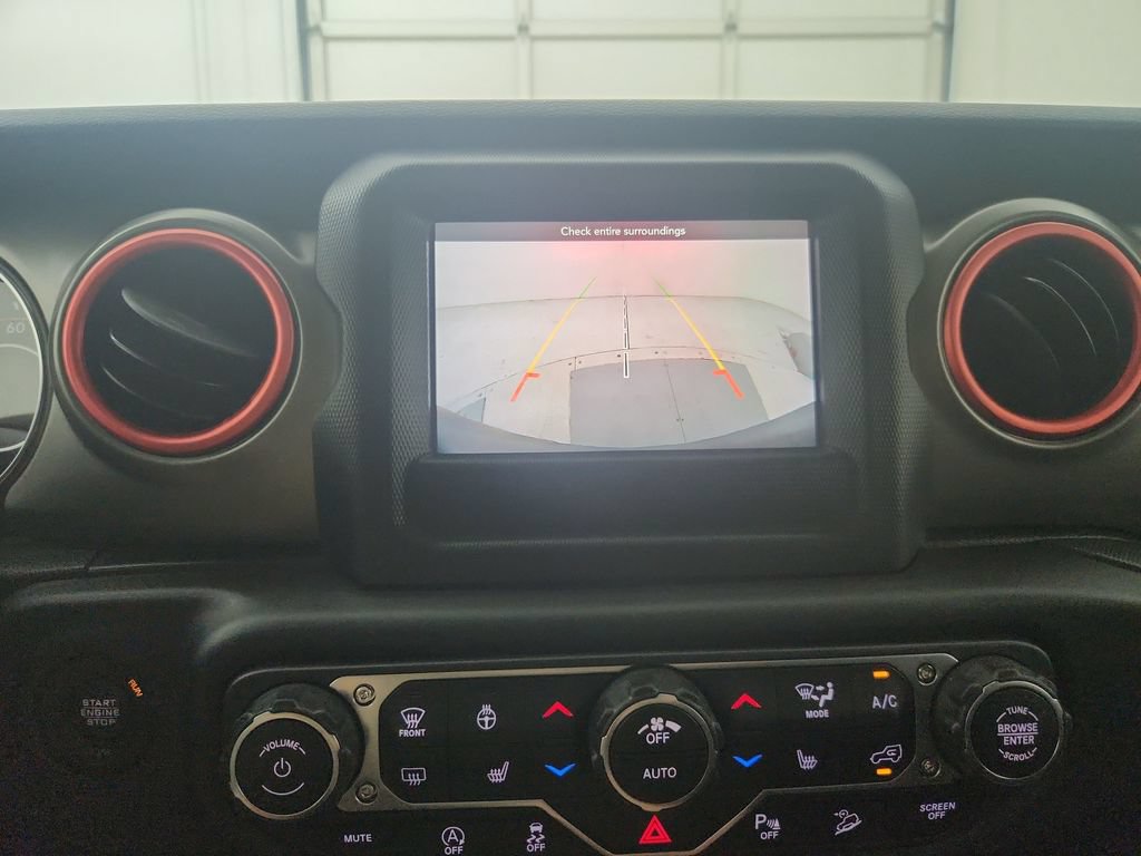 Used 2018 Jeep Wrangler Sport AWD/4WD image 29