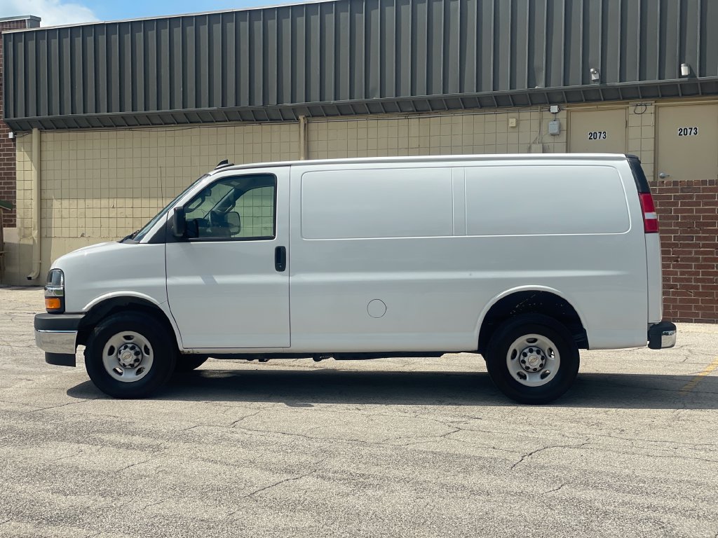 Used 2024 Chevrolet Express 2500 w/ Driver Convenience Package RWD image 2