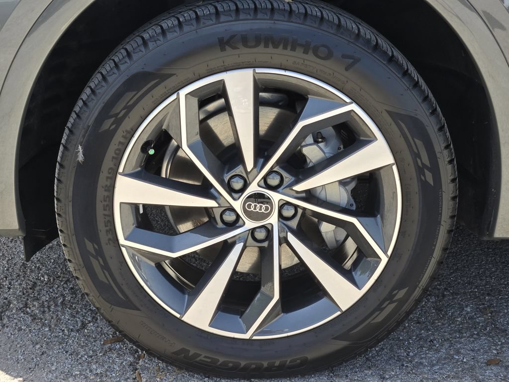 Certified 2024 Audi Q5 2.0T Premium Plus AWD/4WD image 16