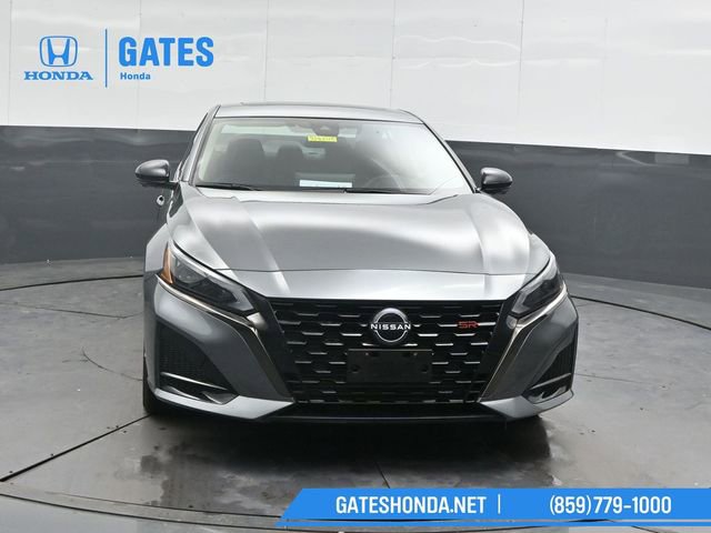 Used 2023 Nissan Altima 2.0 SR image 5